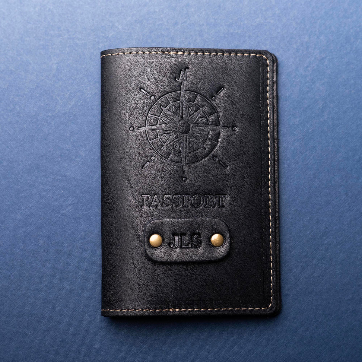 The Expedition Personalized Leather Passport Cover