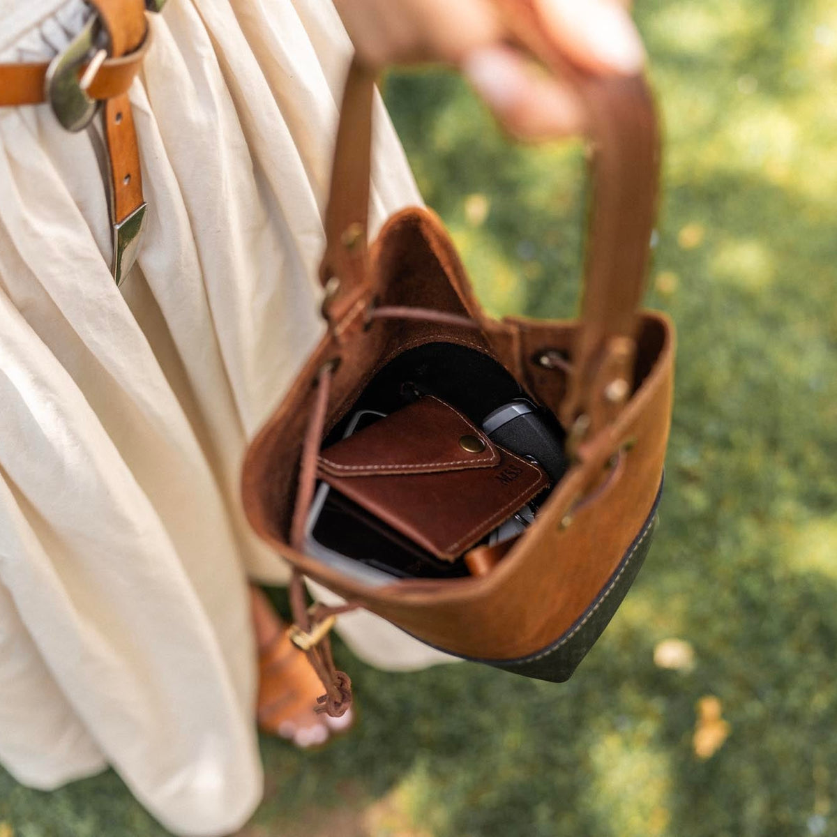 The Abigail Fine Leather Bucket Bag Purse