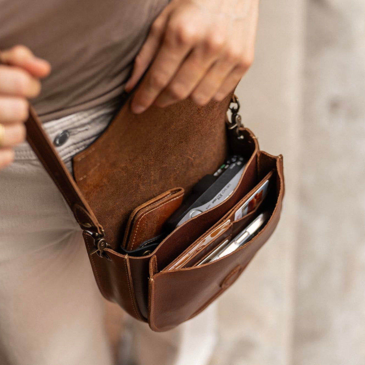 The Evelyn Fine Leather Double Compartment Crossbody Purse