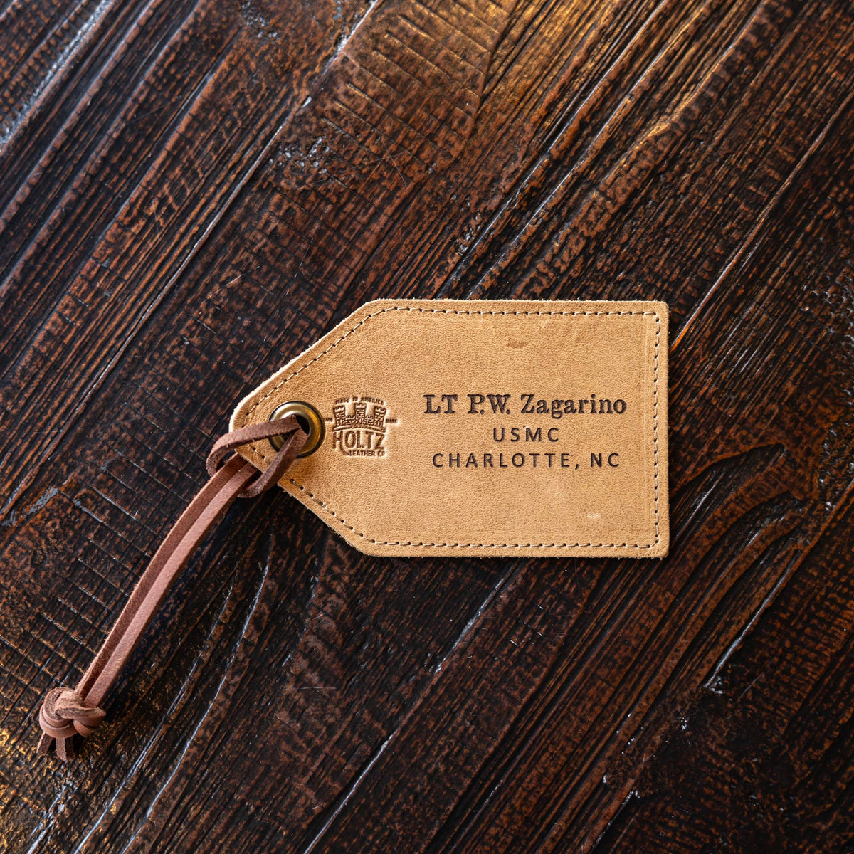 The Traveler Fine Leather Luggage Tag