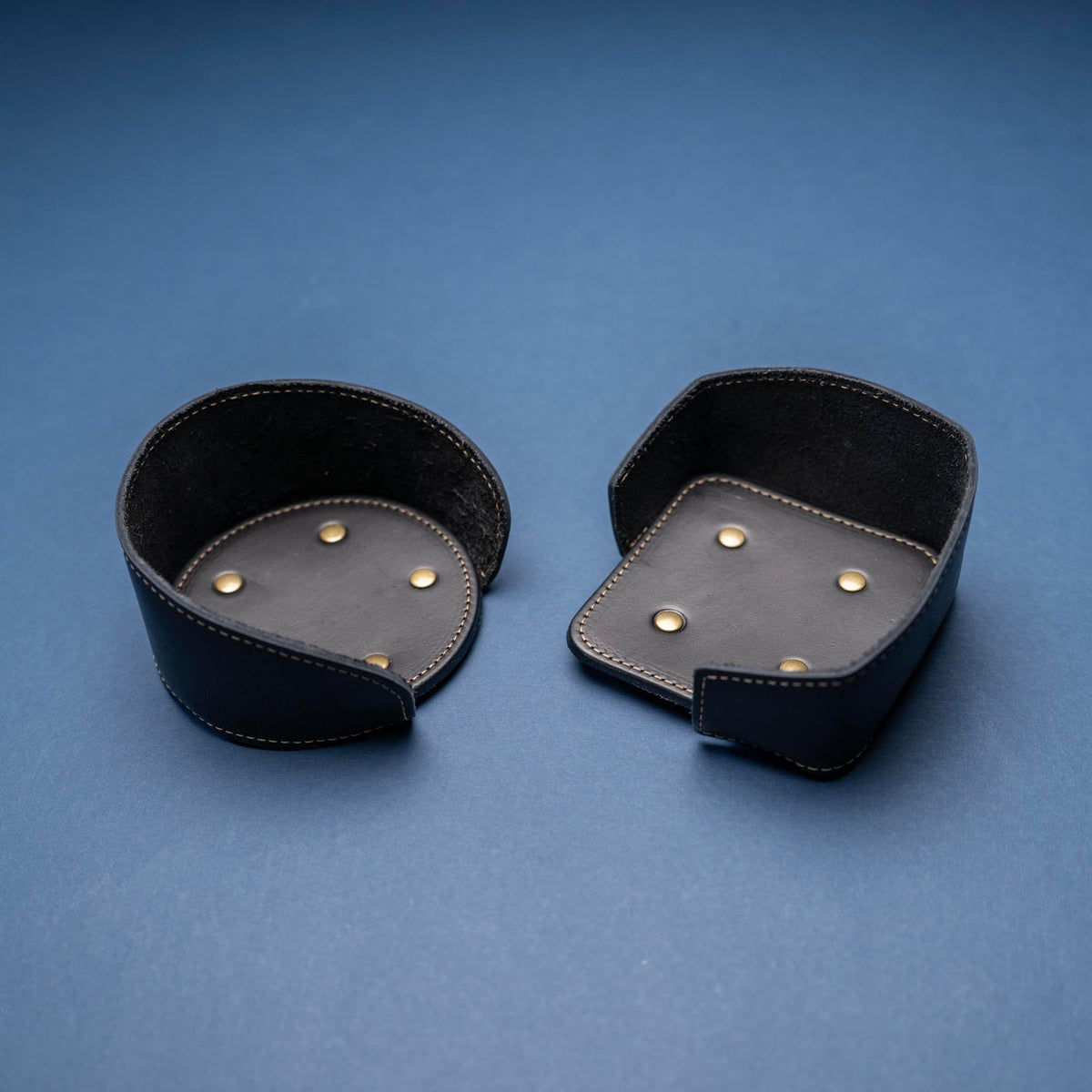 Coaster Holder – Fine Leather Holder in Round or Square