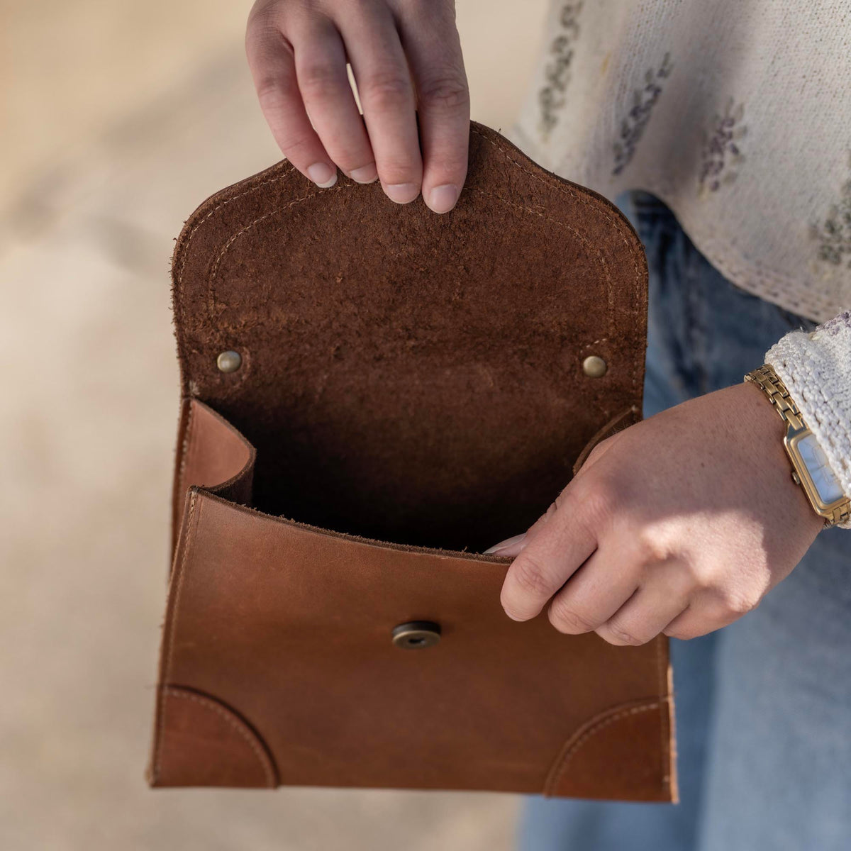 The Aly Fine Leather Women's Petite Purse