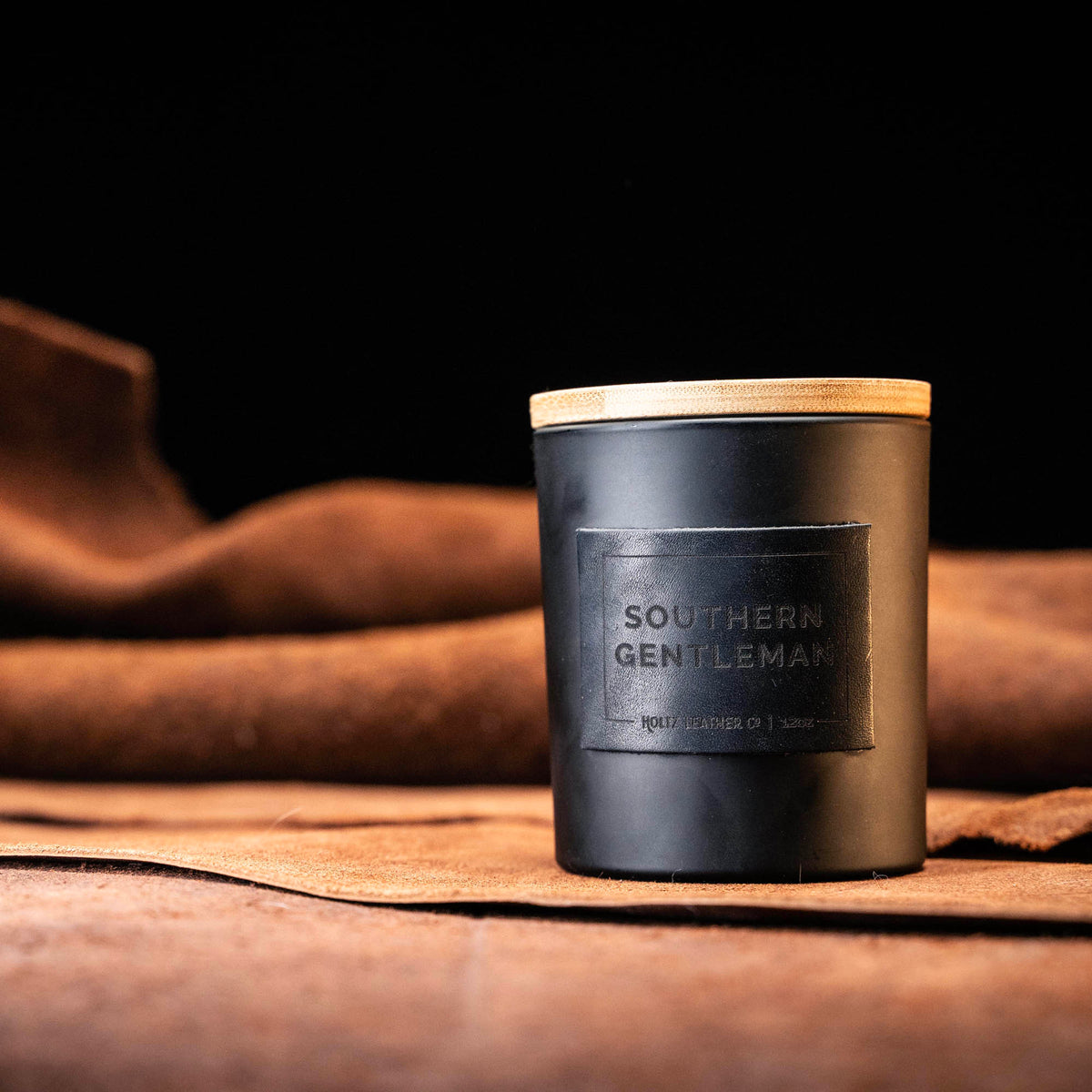 Southern Gentleman - Smolder Luxe Masculine Scented Leather Patch Candle
