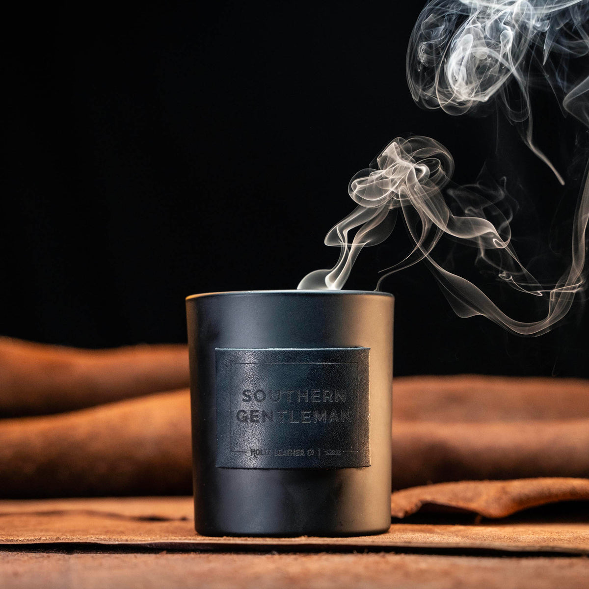 Southern Gentleman - Smolder Luxe Masculine Scented Leather Patch Candle