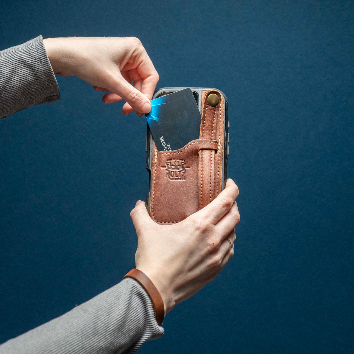 The SWITCH 4-IN-1 Leather Phone Case - WALLET, KICKSTAND & LOOP for iPhone®