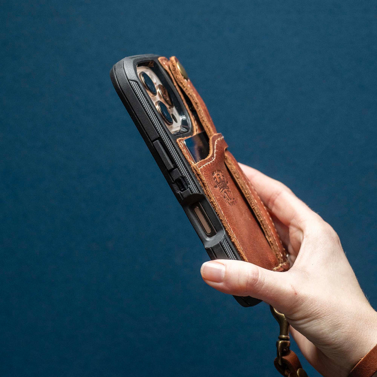 The SWITCH 4-IN-1 Leather Phone Case - WALLET, KICKSTAND & LOOP for iPhone®