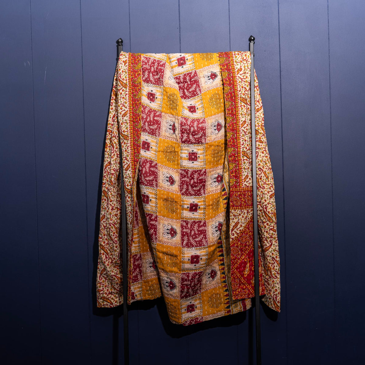 Kantha India Blanket One-of-a-Kind Handcrafted Quilted Pattern Throw – No. K-00638