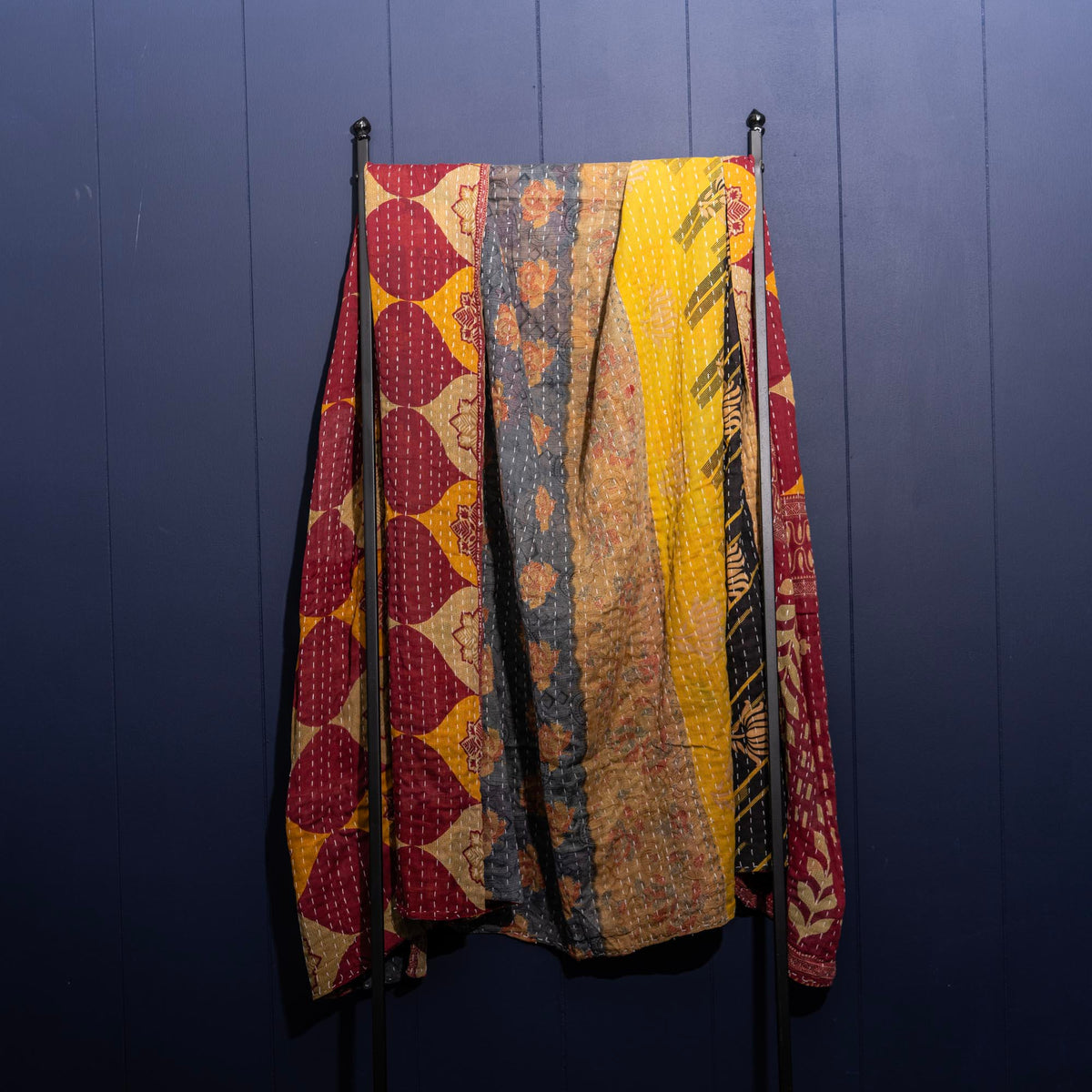 Kantha India Blanket One-of-a-Kind Handcrafted Quilted Pattern Throw – No. K-00655