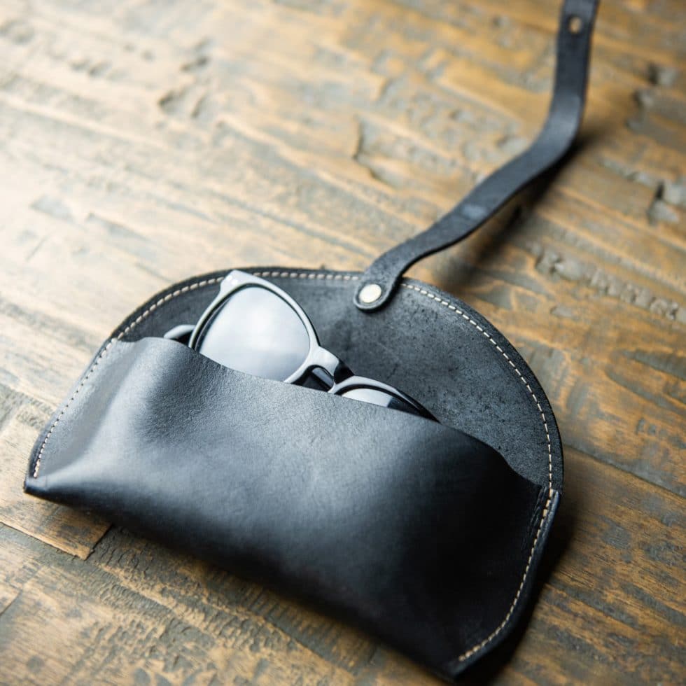 The Aviator Personalized Fine Leather Sunglass Case