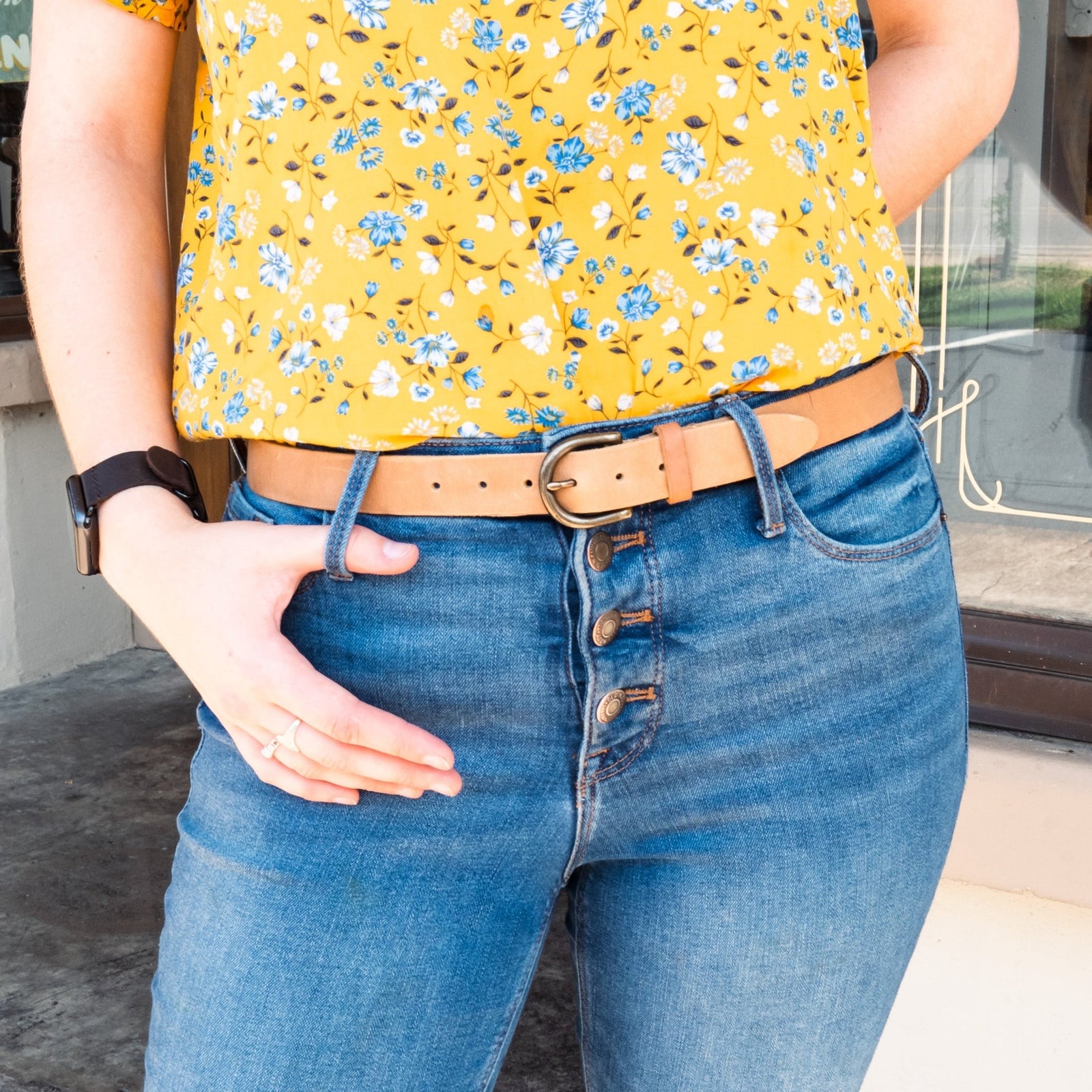 Fine Leather Womens Belt – Rounded Brass Buckle - Shoporiaz