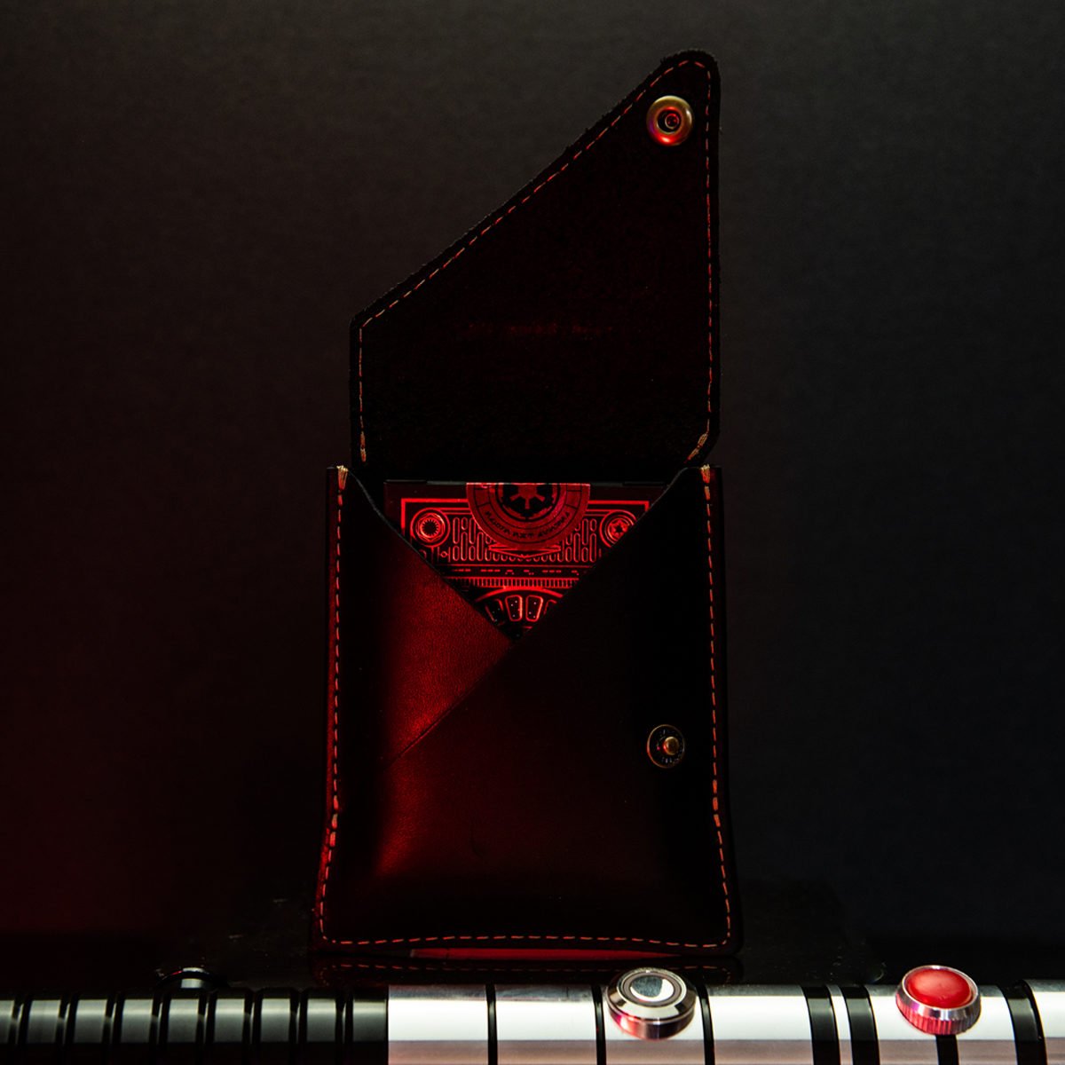 Theory 11 Dark Side Card Deck With Fine Leather Card Sleeve - Shoporiaz
